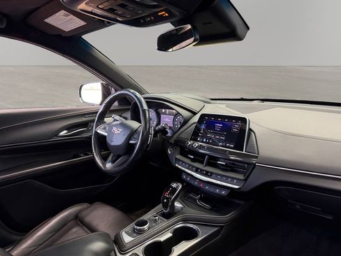 Used 2020 Cadillac CT4 V w/ Climate Package image 9