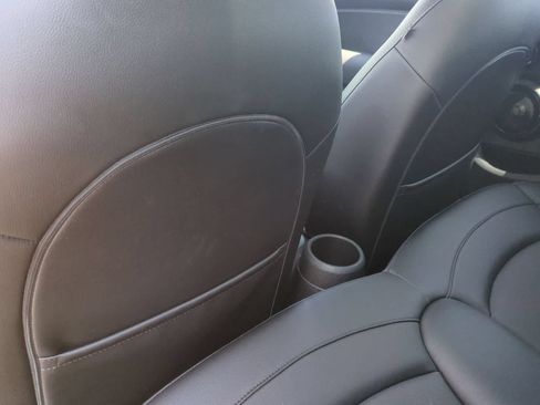 Used 2015 MINI Cooper 4-Door Hardtop FWD image 18