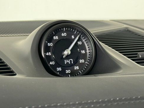 New 2026 Porsche Cayenne GTS image 32