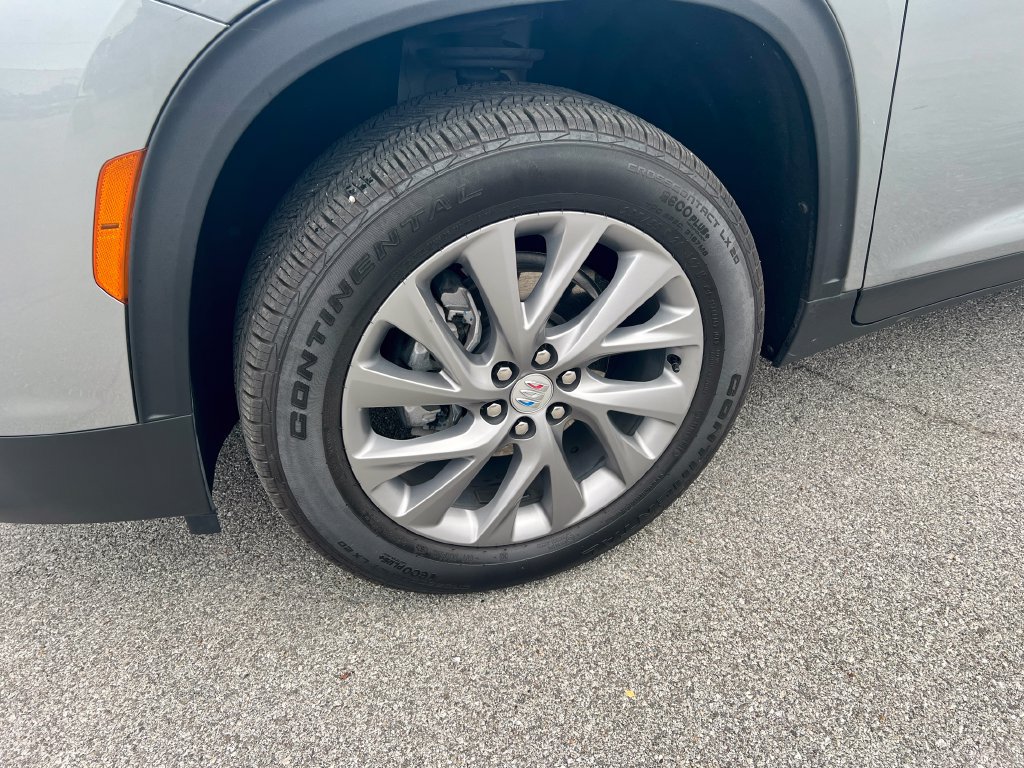 Used 2025 Buick Enclave Preferred w/ Power Package FWD image 14