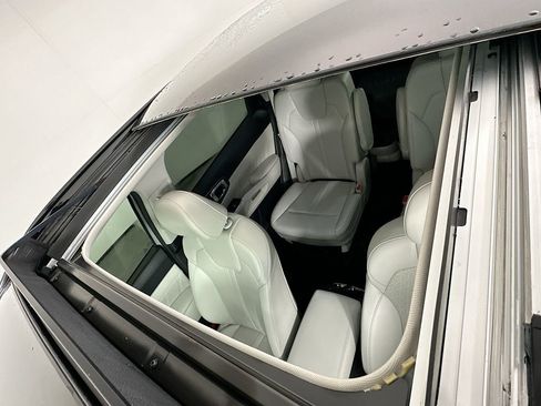 Used 2023 Kia Sorento SX image 22