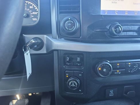 Used 2022 Ford F150 XLT w/ XTR Package image 42