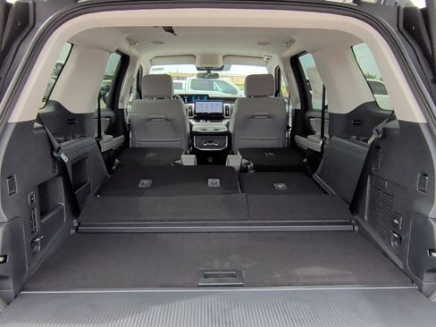 New 2027 Ford Expedition Active RWD image 45