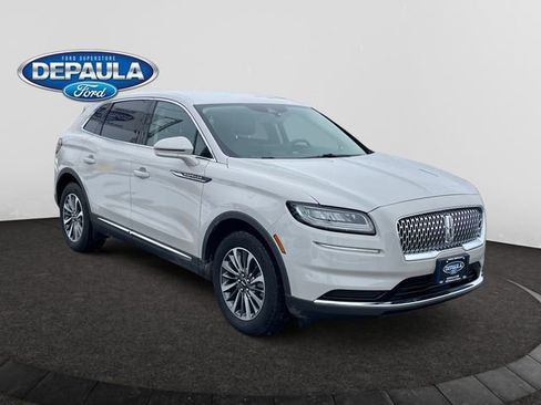 Used 2022 Lincoln Nautilus AWD w/ Premium Package image 9