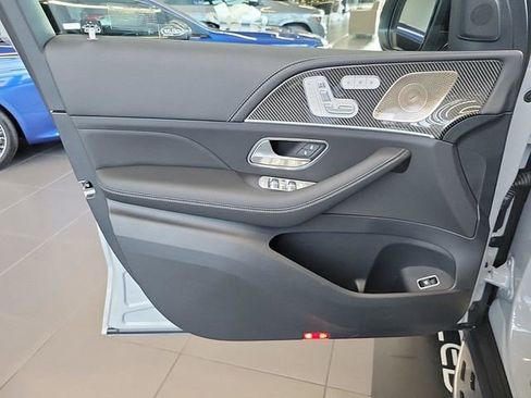New 2025 Mercedes-Benz GLS 63 AMG 4MATIC image 20
