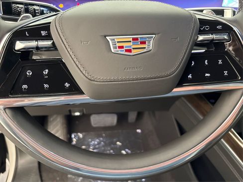 New 2025 Cadillac Escalade ESV Sport Platinum image 19
