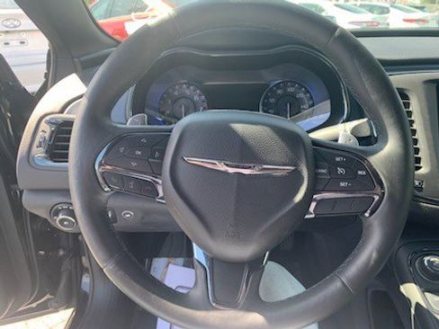 Used 2015 Chrysler 200 S w/ Navigation & Sound Group I image 8