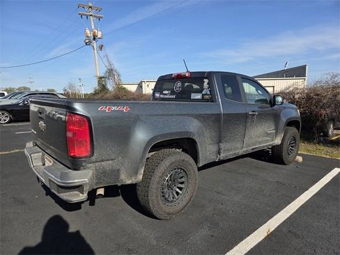 Used 2015 Chevrolet Colorado W/T w/ WT Convenience Package image 4