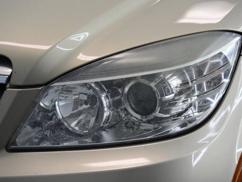 Used 2010 Mercedes-Benz C 300 C300 4MATIC Sport Sedan image 9