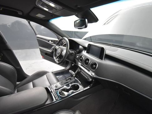Certified 2020 Kia Stinger GT-Line image 18