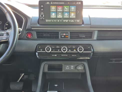 Used 2024 Honda Pilot Touring image 24