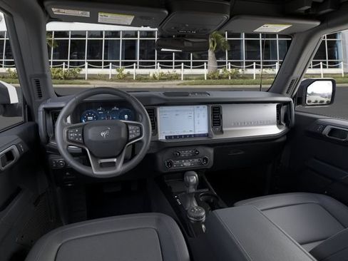 New 2026 Ford Bronco Outer Banks AWD/4WD image 9