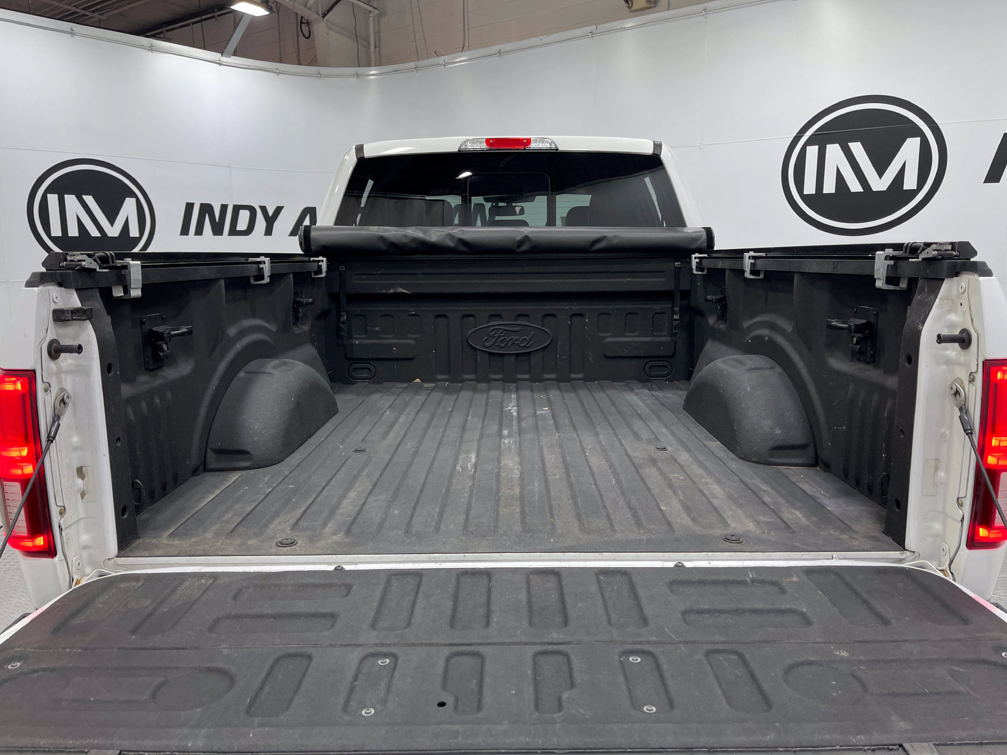 Used 2018 Ford F150 Lariat w/ Equipment Group 502A Luxury AWD/4WD image 25