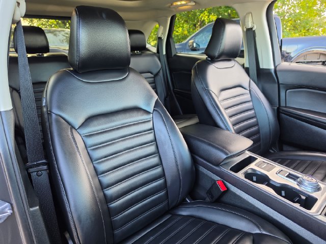 Used 2024 Ford Edge SEL w/ Convenience Package AWD/4WD image 19