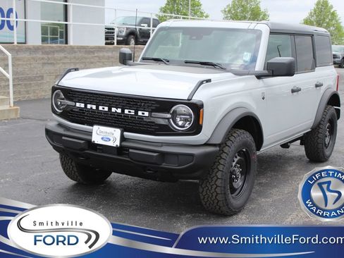 New 2026 Ford Bronco Big Bend AWD/4WD image 1