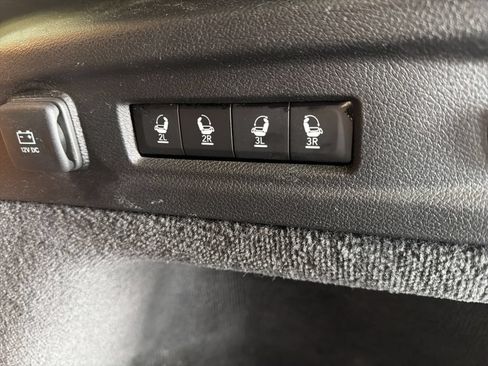 Used 2021 Jeep Grand Cherokee L Summit w/ Luxury Tech Group V AWD/4WD image 14
