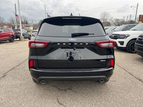 Certified 2023 Ford Escape ST-Line Select image 5