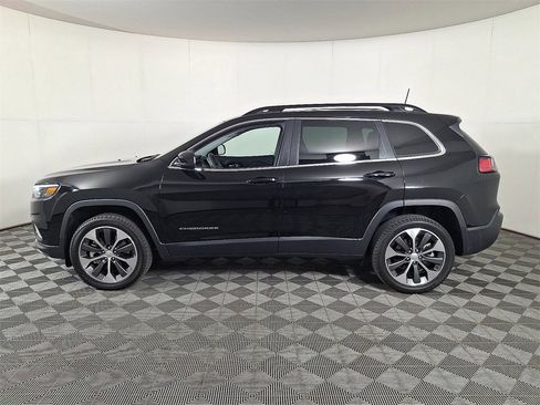 Used 2022 Jeep Cherokee Limited w/ Elite Package image 7