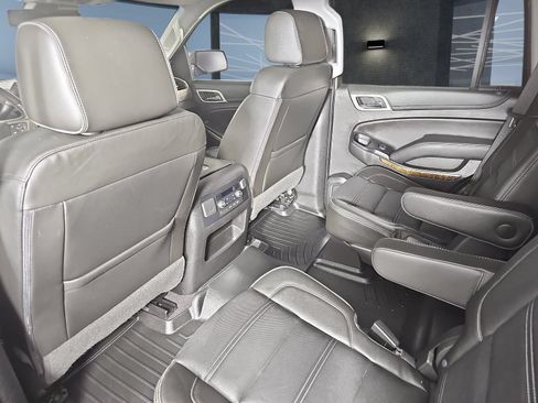 Used 2019 GMC Yukon Denali w/ Denali Ultimate Package AWD/4WD image 17