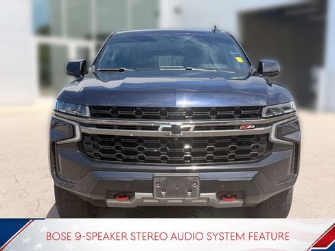 Used 2022 Chevrolet Suburban Z71 w/ Z71 Off-Road Package AWD/4WD image 3