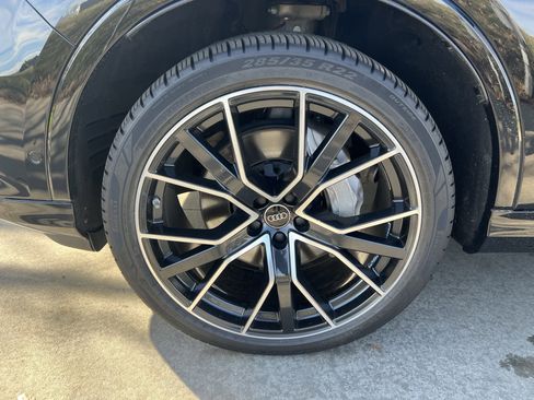 Used 2023 Audi Q7 3.0T Prestige image 13