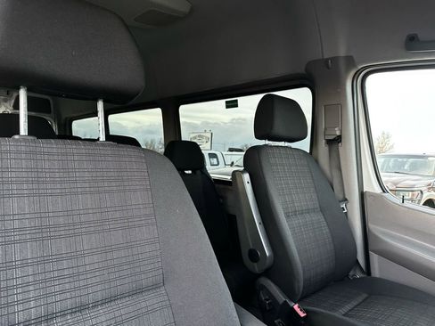 Used 2014 Mercedes-Benz Sprinter 2500 image 14