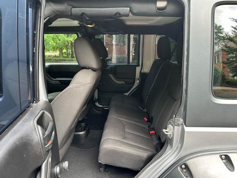 Used 2014 Jeep Wrangler Unlimited Sport AWD/4WD image 18