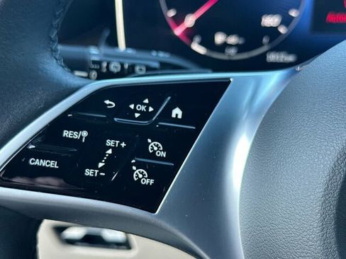 Certified 2023 Mercedes-Benz GLC 300 image 28