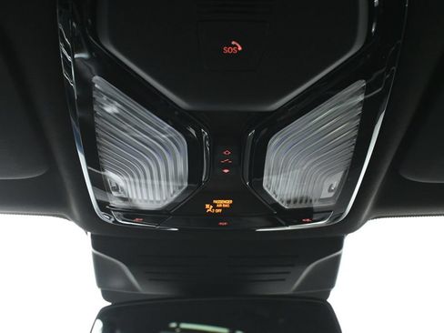 Used 2026 BMW X5 M60i AWD/4WD image 19