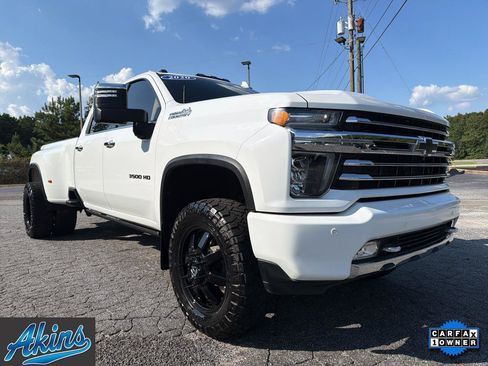 Used 2020 Chevrolet Silverado 3500 High Country w/ Technology Package AWD/4WD image 1