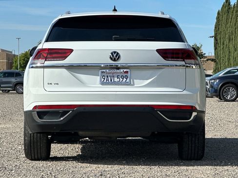 Certified 2022 Volkswagen Atlas Cross Sport SE FWD image 5