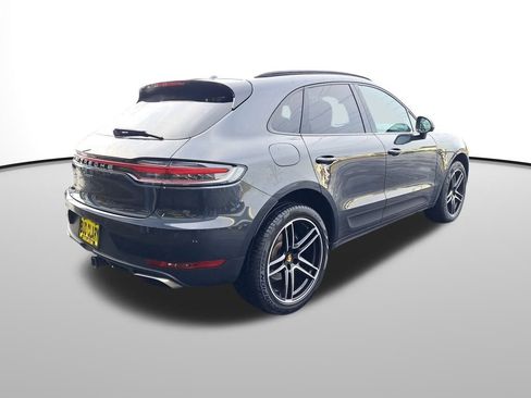 Used 2020 Porsche Macan image 6