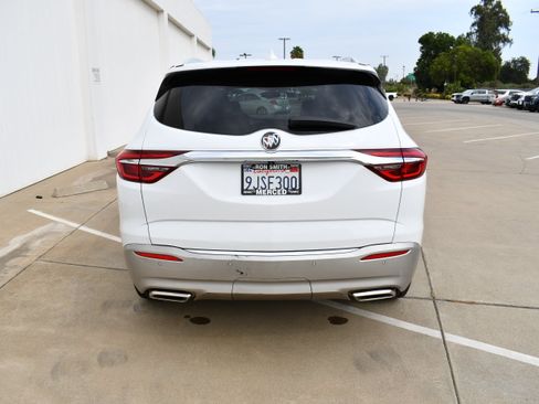 Used 2021 Buick Enclave Essence FWD image 19