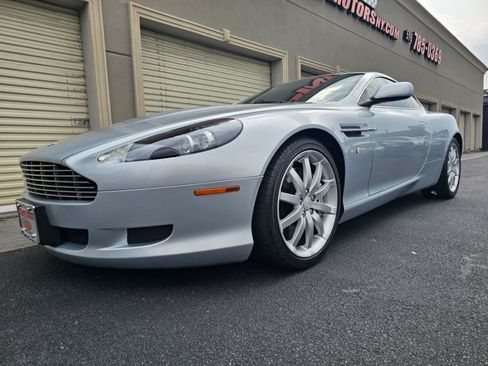 Used 2005 Aston Martin DB9 Coupe RWD image 34