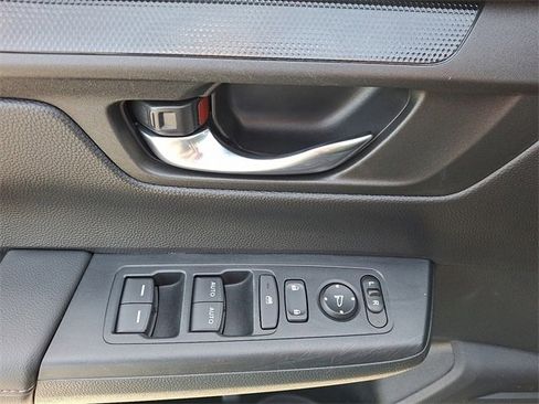 Used 2025 Honda CR-V Sport image 13