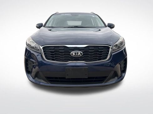 Certified 2019 Kia Sorento LX w/ LX Convenience Package image 2