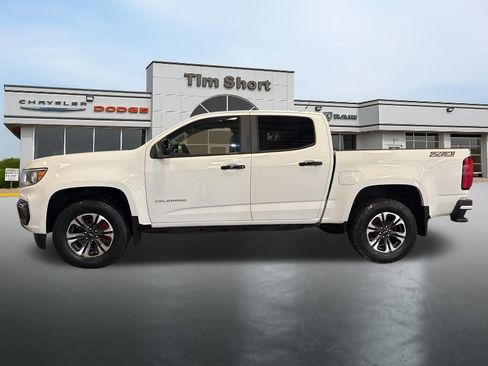 Used 2021 Chevrolet Colorado Z71 image 2