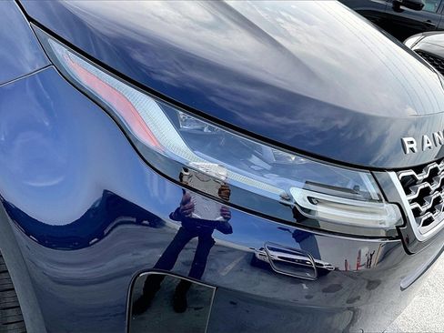 Used 2022 Land Rover Range Rover Evoque SE image 30