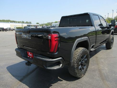Used 2024 GMC Sierra 2500 Denali w/ Denali Reserve Package AWD/4WD image 5