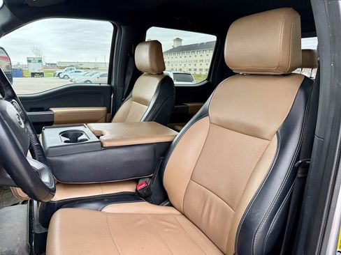 Used 2024 Ford F350 Lariat w/ Chrome Package image 11