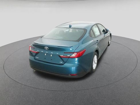 New 2025 Toyota Camry LE image 8