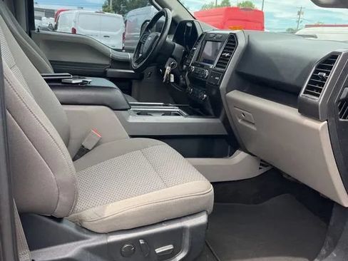 Used 2020 Ford F150 XLT w/ Equipment Group 302A Luxury AWD/4WD image 19