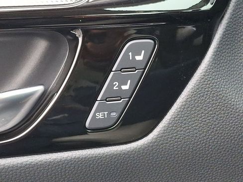 Used 2025 Honda CR-V EX-L image 29