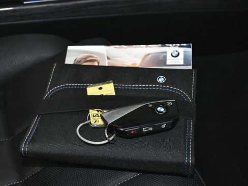 Used 2024 BMW 740i xDrive 740i xDrive image 91