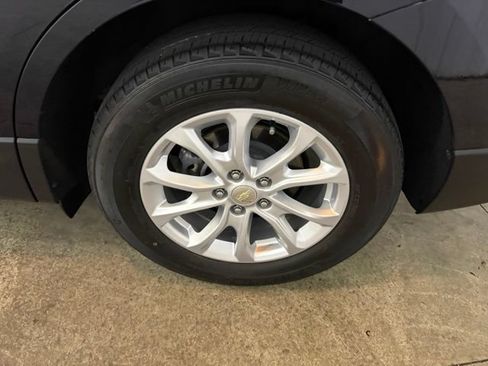 Used 2021 Chevrolet Equinox LT FWD image 9