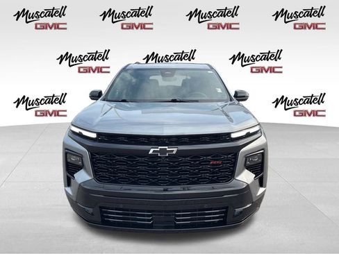 Used 2024 Chevrolet Traverse RS w/ LPO, Floor Liner Package image 2