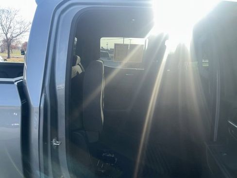 Used 2025 Chevrolet Silverado 1500 Custom Trail Boss image 37