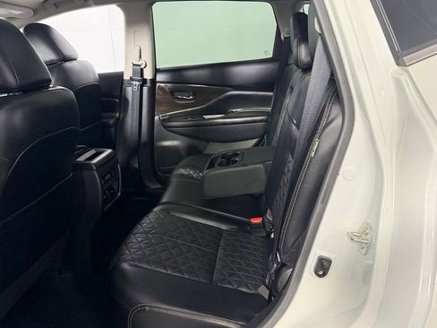 Used 2024 Nissan Murano Platinum w/ Cargo Package AWD/4WD image 28