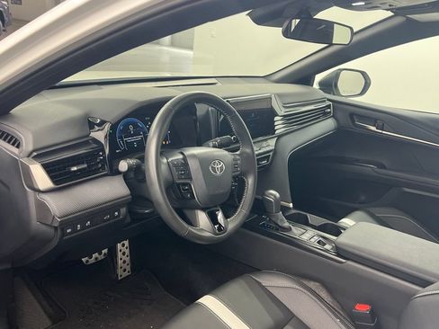 Used 2026 Toyota Camry SE FWD image 10