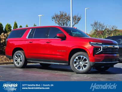 New 2026 Chevrolet Suburban LT w/ Comfort Package